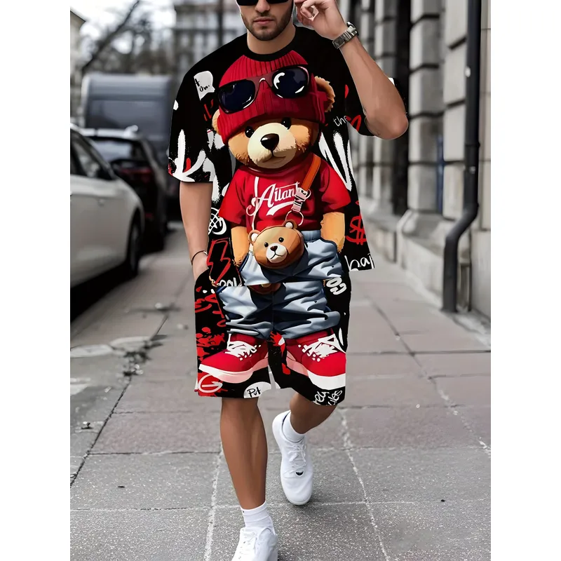 تتميز مجموعة الملابس الرجالية  - مراجعة Street Fashion Men 2025 وسعره